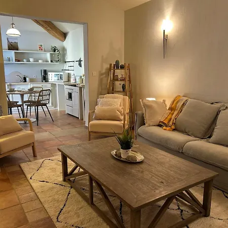 Petite Maison De Charme Au Bord De La Piscine Saint-Quentin-la-Poterie